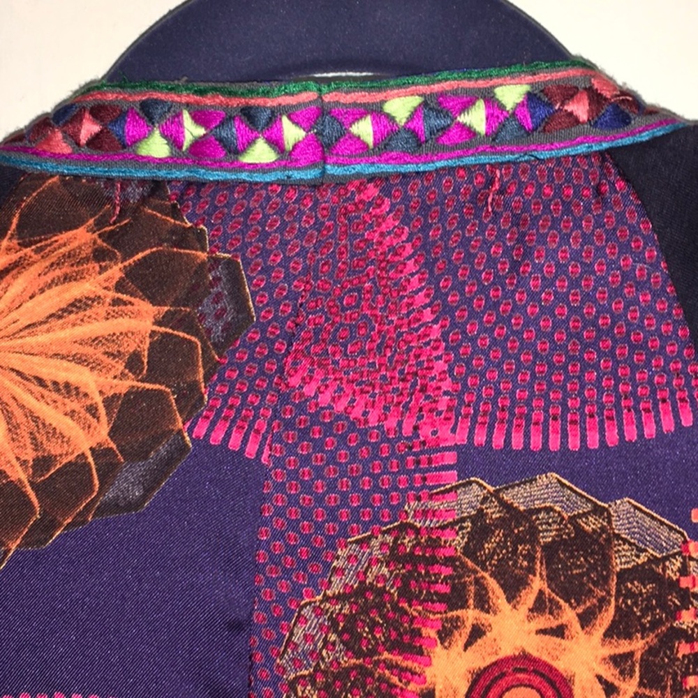 A Common Thread Dress - Picture 7 of 13